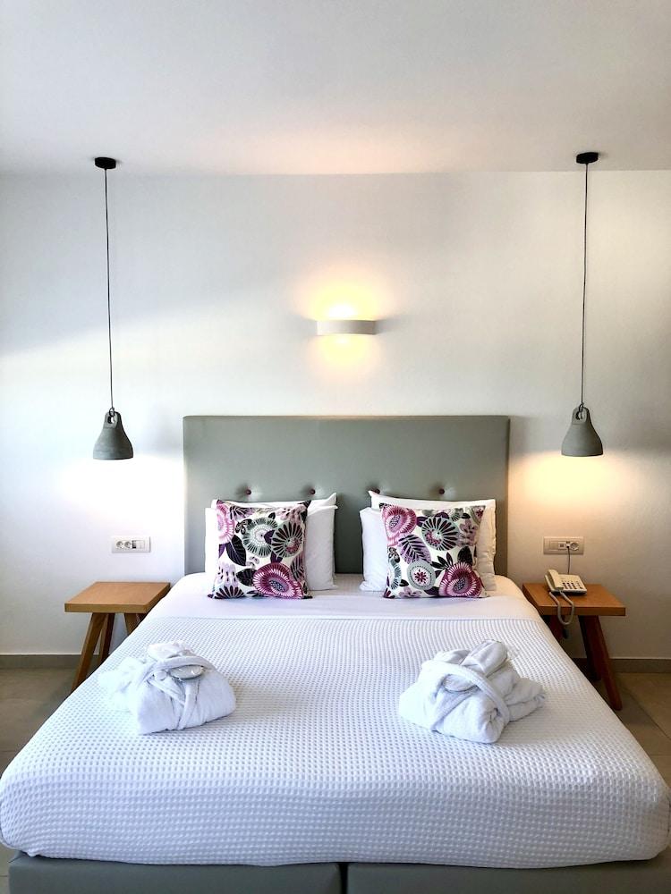 Aperanto Suites Oía Zewnętrze zdjęcie